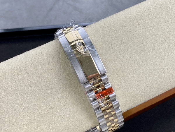 激安ロレックス着用イメージ